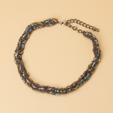 Kolia z drobnych łańcuszków z kryształkami 50cm