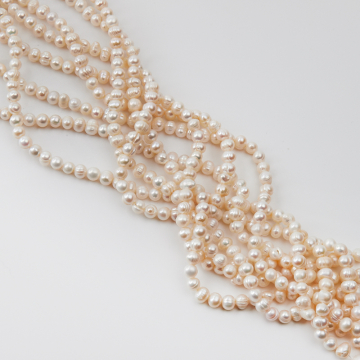 Perły naturalne potato hodowlane 5-6mm Perły naturalne potato hodowlane 5-6mm