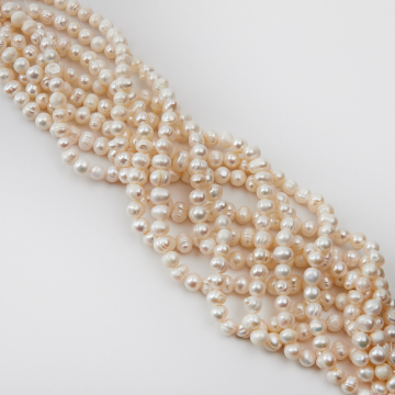 Perły naturalne potato hodowlane 5,5-7,5mm Perły naturalne potato hodowlane 5,5-7,5mm