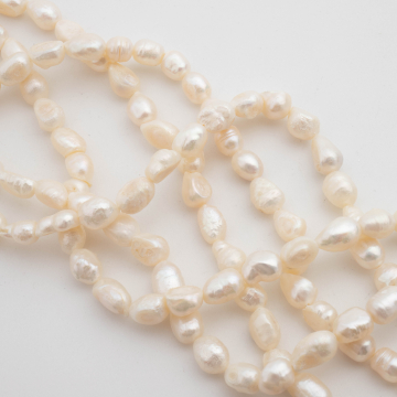 Perły hodowlane słodkowodne rice 7-8mm - na sznurze