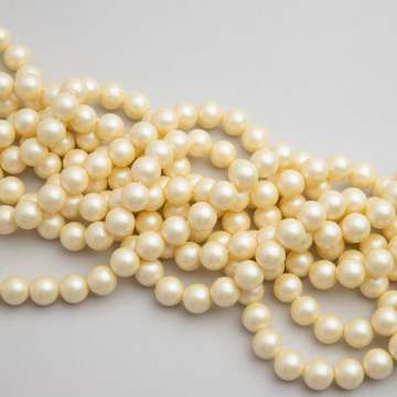 Perły ceramiczne kulki satynowe waniliowe 10mm