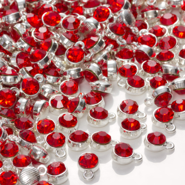 Zawieszka z kryształkiem light siam  7mm