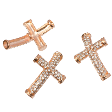 Krzyż z kryształkami okrągły 40x26mm rose gold