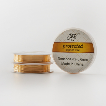 Drut 0,6mm w kolorze złotym 3,4m