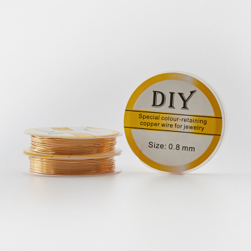 Drut 0,8mm w kolorze złotym 3,7m