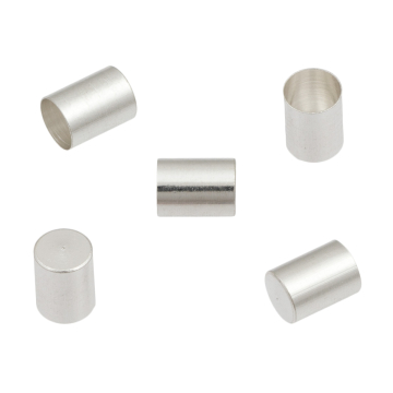 Końcówki do wykańczania rzemieni i sznurków 4x6mm