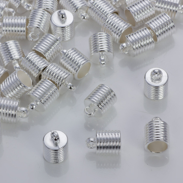 Rowkowane końcówki do rzemieni i sznurków w srebrnym kolorze 10mm