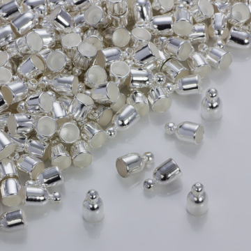 Gładkie końcówki w srebrnym kolorze 4.5mm