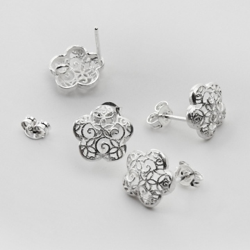 Srebrne bazy kolczyka kwiatki ażurowe z podwieszeniem AG925 11,5mm