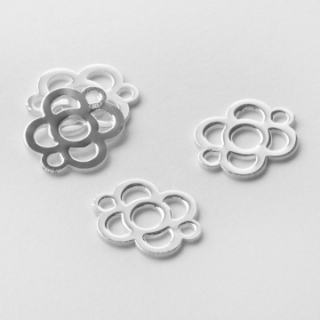 Srebrny łącznik kwiatek AG925 10mm