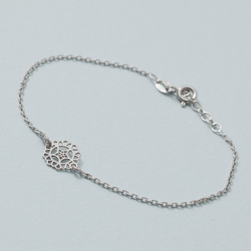 Bransoletka rodowana z zawieszką gwiazdką w kółku AG925 16.5 cm