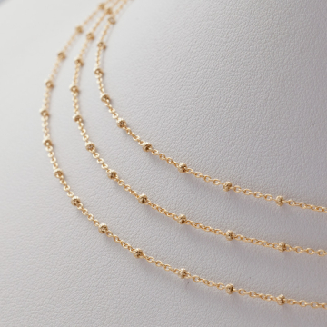 Łańcuszek ozdobny z oponkami diamentowanymi pozłacany AG925 1 mm