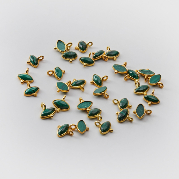 Srebrna zawieszka malachit w srebrnym okuciu AG925 pozłacana 7,5mm