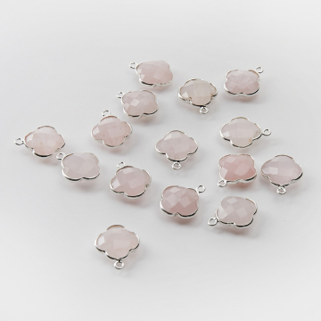 Srebrna zawieszka kryształ górski różowy koniczyna marokańska w srebrnym okuciu AG925 12,5mm