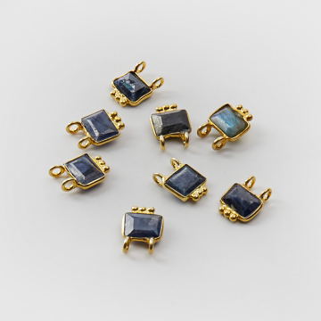 Srebrna zawieszka szafir w srebrnym okuciu AG925 pozłacana 6,5mm