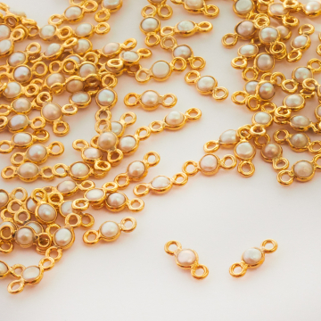 Srebrny łącznik perła w okuciu pozłacana AG925 3,5mm