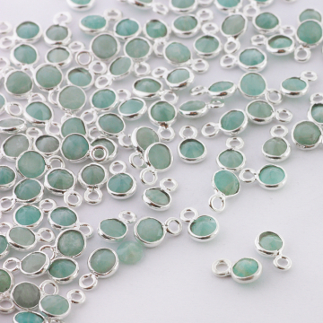 Chalcedon fasetowany w okuciu zawieszka błękitny AG925 4mm