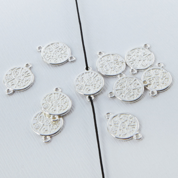 Srebrna moneta mała łącznik 10,5mm