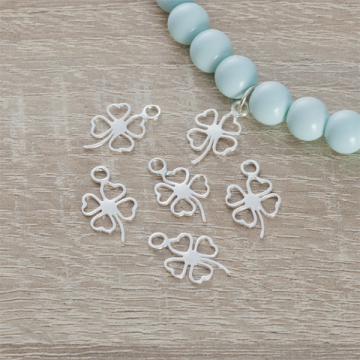 Srebrna zawieszka koniczynka 13x11mm AG925