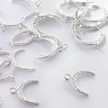 Srebna zawieszka róg obfitości z kółkiem AG925 15mm