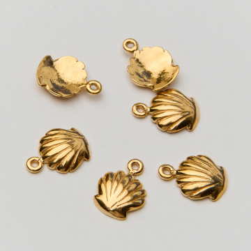 Srebrna zawieszka muszelka okrągła AG925 pozłacana 10mm