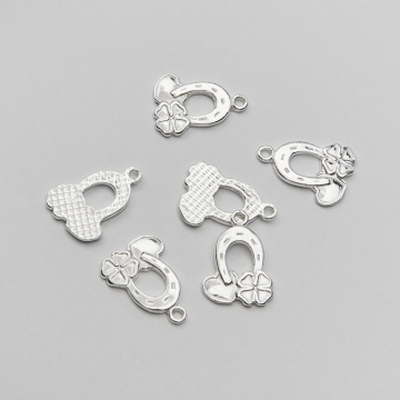 Srebrna zawieszka podkowa z sercem i koniczyną AG925 14mm