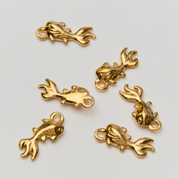 Srebrna zawieszka złota rybka AG925 pozłacana 14mm