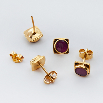Srebrne kolczyki sztyfty z rubinem AG925 pozłacane 6mm