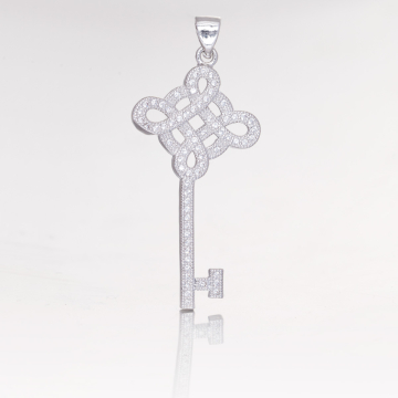 Zawieszka rodowana z cyrkoniami kluczyk 37x18mm