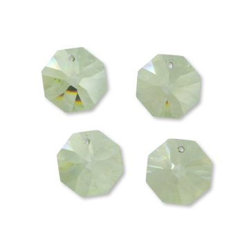 Preciosa octagon light green 18mm