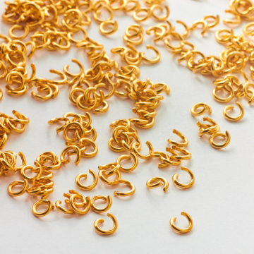 Kółeczka ze stali chirurgicznej w kolorze złotym 5x1mm PVD