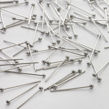Szpilki ze stali chirurgicznej z okrągłą główką w kolorze srebrnym 20x0,7mm