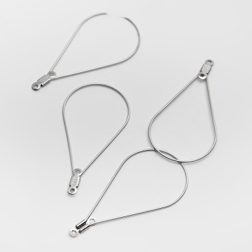 Baza kolczyka łezka otwierana ze stali chirurgicznej w kolorze srebrnym 45mm