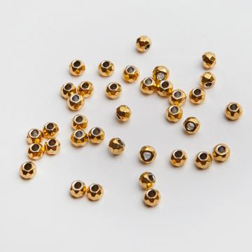 Kulka fasetowana ze stali chirurgicznej w kolorze złotym 3mm