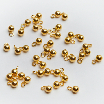 Zawieszka kulka ze stali chirurgicznej w kolorze złotym 4mm