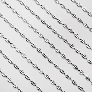 Łańcszek fasolki ze stali chirurgicznej w kolorze srebrnym 7,5x5mm