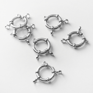 Zapięcie ozdobne federing ze stali chirurgicznej w kolorze srebrnym 18mm