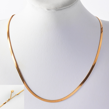 Łańcuszek płaska żmijka ze stali chirurgicznej w kolorze złotym 50cm