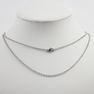 Łańcuszek ze stali chirurgicznej płaski owal z zapięciem w kolorze srebrnym 45cm