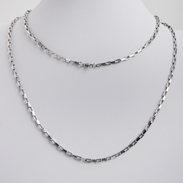 Łańcuszek ze stali chirurgicznej ankier prostokątny w kolorze srebrnym 55cm