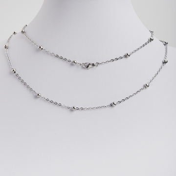 Łańcuszek ze stali chirurgicznej forza z kulkami w kolorze srebrnym 45cm