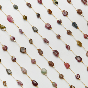 Łańcuch z turmalinem ze stali chirurgicznej w kolorze złotym 13x4mm