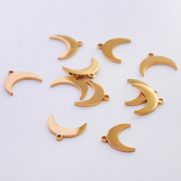 Mini zawieszka ze stali chirurgicznej róg obfitości w kolorze złotym 6mm PVD