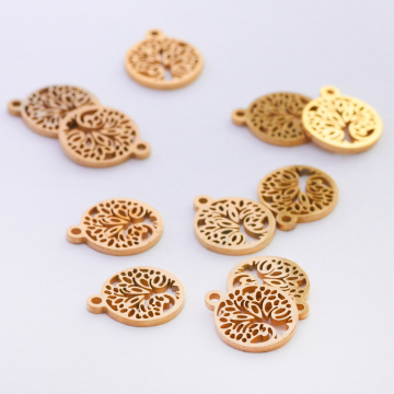 Mini zawieszka ze stali chirurgicznej drzewo życia w kolorze złotym 10mm