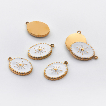 Zawieszka ze stali chirurgicznej owal z białą emalią w kolorze złotym 18mm