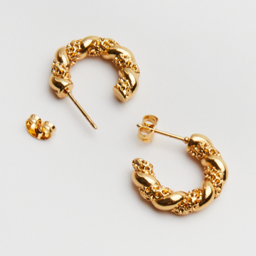 Kolczyki ze stali chirurgicznej otwarte koło ze sztyftem w kolorze złotym 19mm PVD