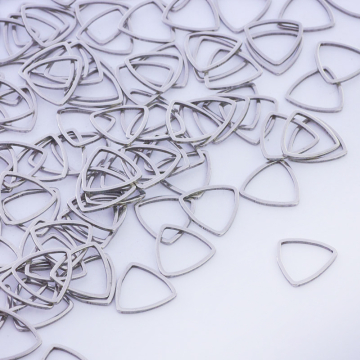 Baza geometryczna ze stali chirurgicznej trójkąt zaokrąglony w kolorze srebrnym 12mm