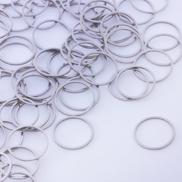 Baza geometryczna ze stali chirurgicznej koło w kolorze srebrnym 15mm