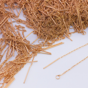 Baza do kolczyków z łańcuszka ze stali chirurgicznej w kolorze złotym 10,5cm