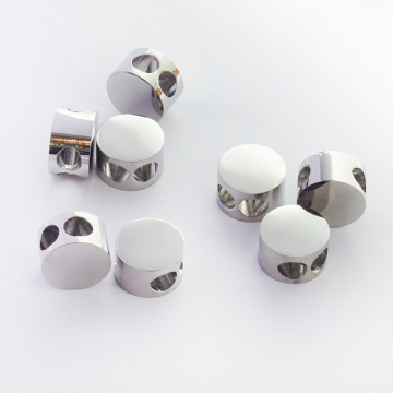 Koralik ze stali chirurgicznej przekładka z dwoma dziurkami w kolorze srebrnym 8mm